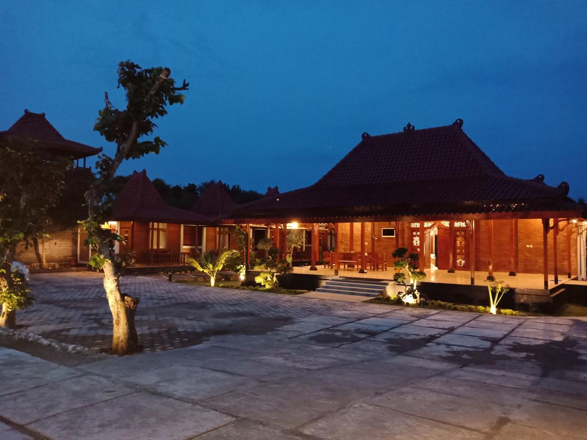 เดอะรอยัล ยอกโล Hotel Tepus ห้อง รูปภาพ