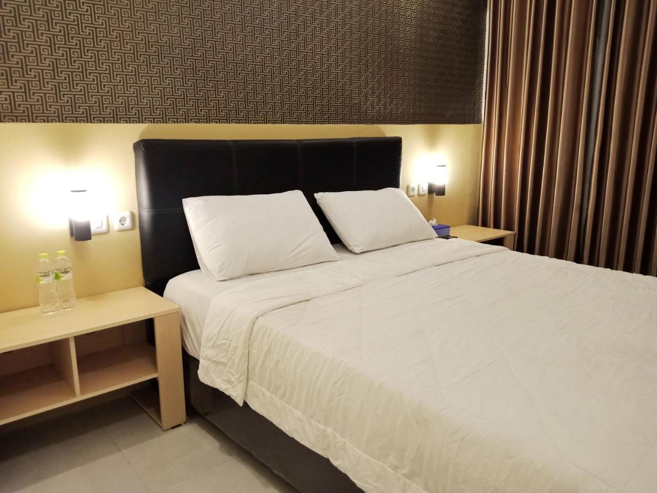 เดอะรอยัล ยอกโล Hotel Tepus ภายนอก รูปภาพ